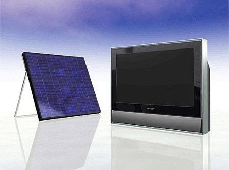 Sharp - LCD televize na solární panely